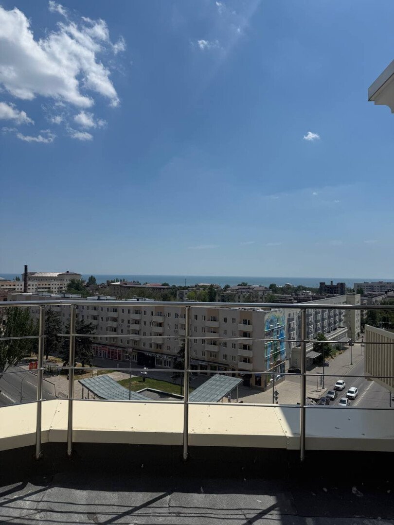 Фото №6: Коммерция 670&nbsp;м², 7/9&nbsp;эт. - Мариуполь, р. Жовтневый, пр-кт Металлургов, 54А