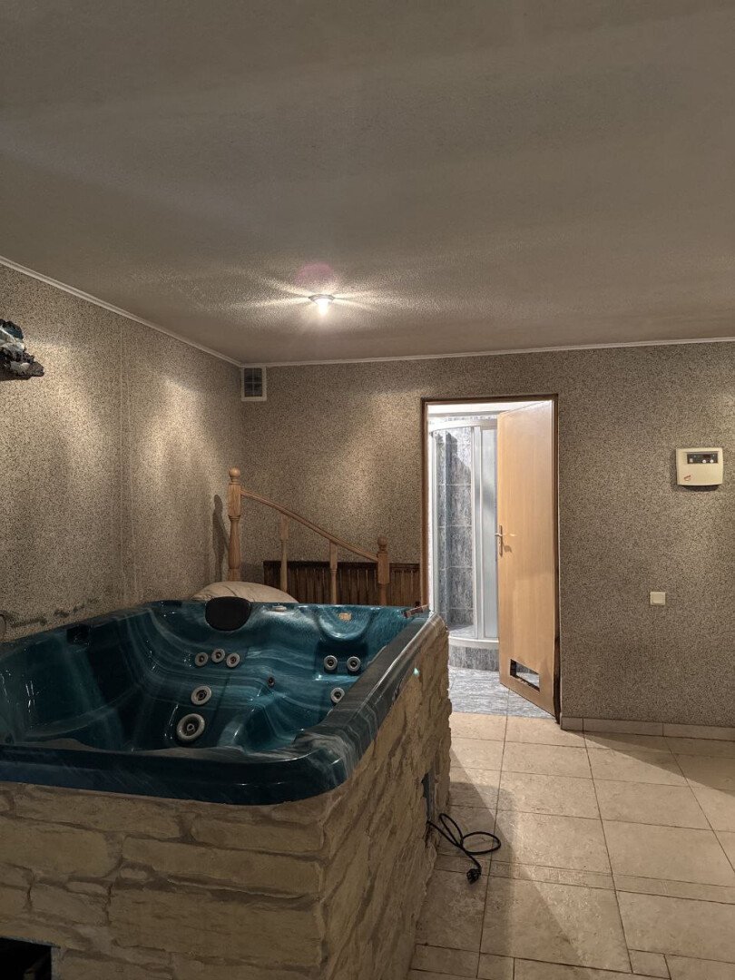 Фото №7: Коттедж 448&nbsp;м² + 5&nbsp;сот., 3&nbsp;эт. - Мариуполь, Приморский, п. Песчаный, ул. Большая Морская, 60Б