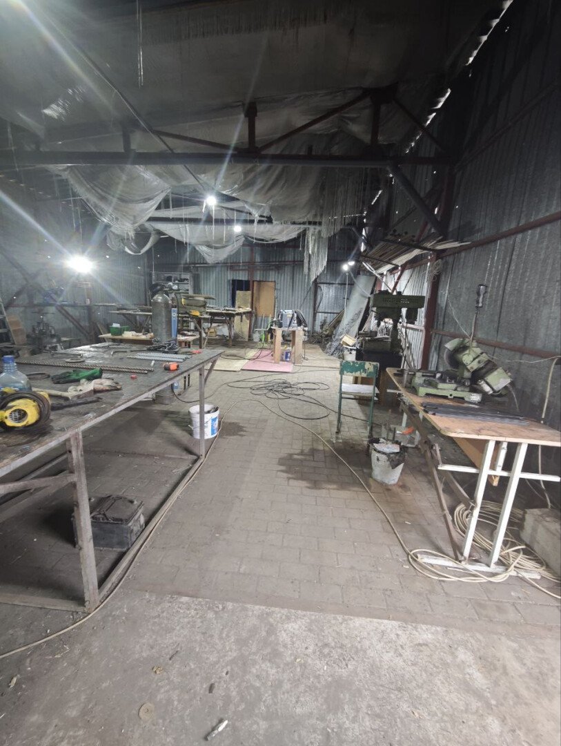 Фото №4: Коммерция 3767&nbsp;м², 2/2&nbsp;эт. - Мариуполь, р. Жовтневый, ул. гавань Шмидта, 10