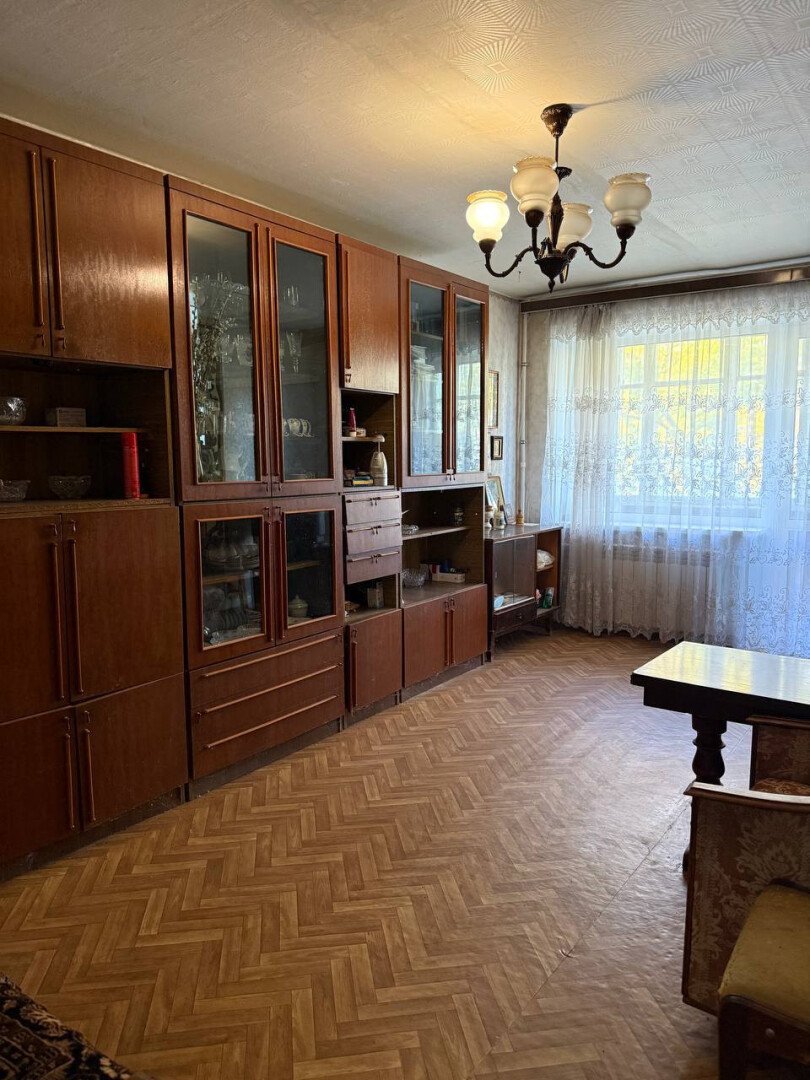 Фото №2: 2-комнатная квартира 44&nbsp;м², 2/5&nbsp;эт. - Мариуполь, р. Ильичёвский, пр-кт Металлургов, 231