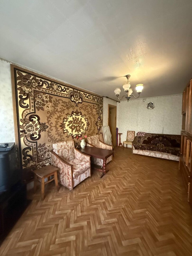 Фото №1: 2-комнатная квартира 44&nbsp;м², 2/5&nbsp;эт. - Мариуполь, р. Ильичёвский, пр-кт Металлургов, 231