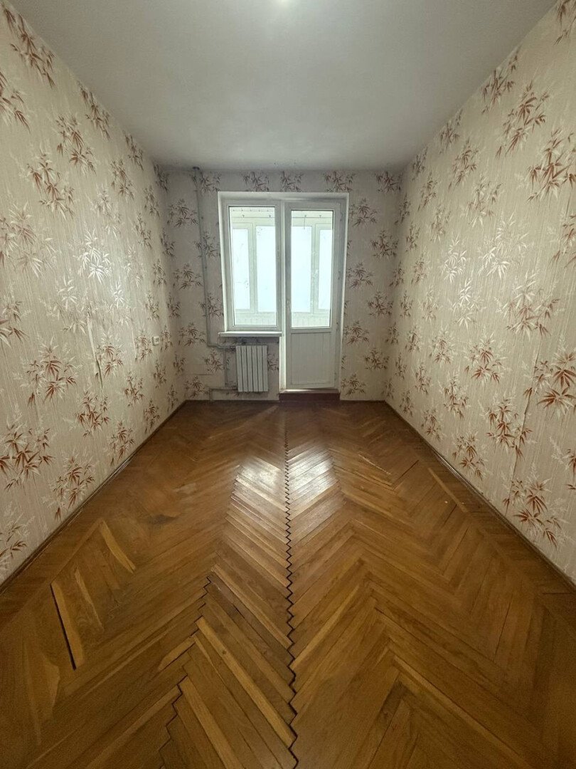 Фото №2: 5+-комнатная квартира 110&nbsp;м², 6/9&nbsp;эт. - Мариуполь, р. Левобережный, б-р Морской, 56