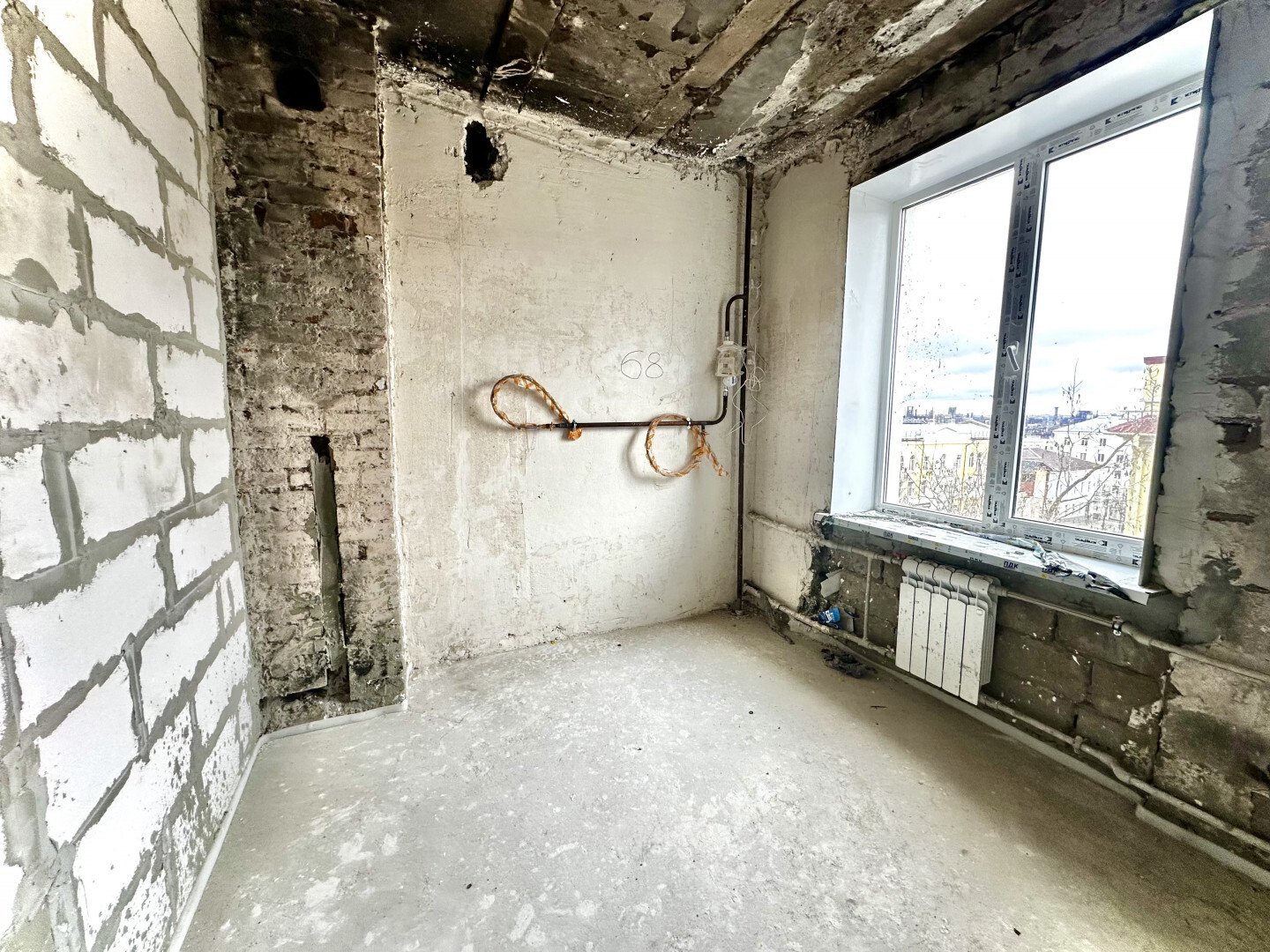 Фото №8: 3-комнатная квартира 87&nbsp;м², 4/5&nbsp;эт. - Мариуполь, р. Жовтневый, пр-кт Ленина, 24