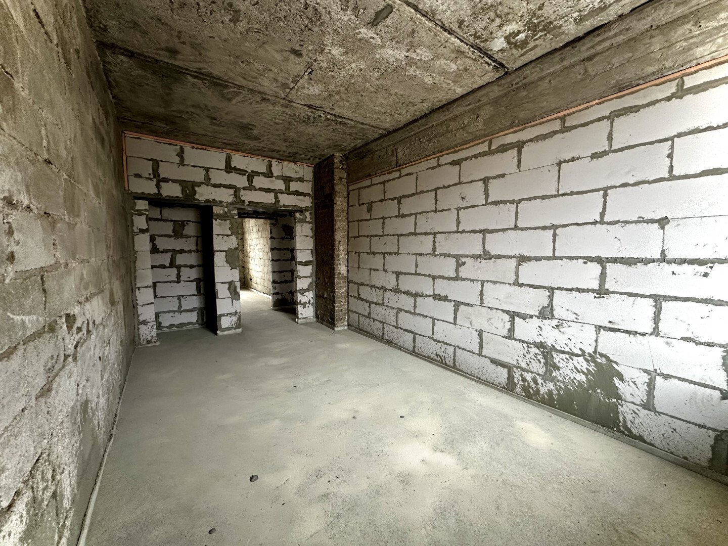 Фото №9: 3-комнатная квартира 87&nbsp;м², 4/5&nbsp;эт. - Мариуполь, р. Жовтневый, пр-кт Ленина, 24
