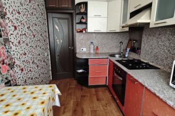 Фото №1: 3-комнатная квартира 62 м², 6/9 эт. - Мариуполь, р. Ильичёвский, ул. Заворуева, 9