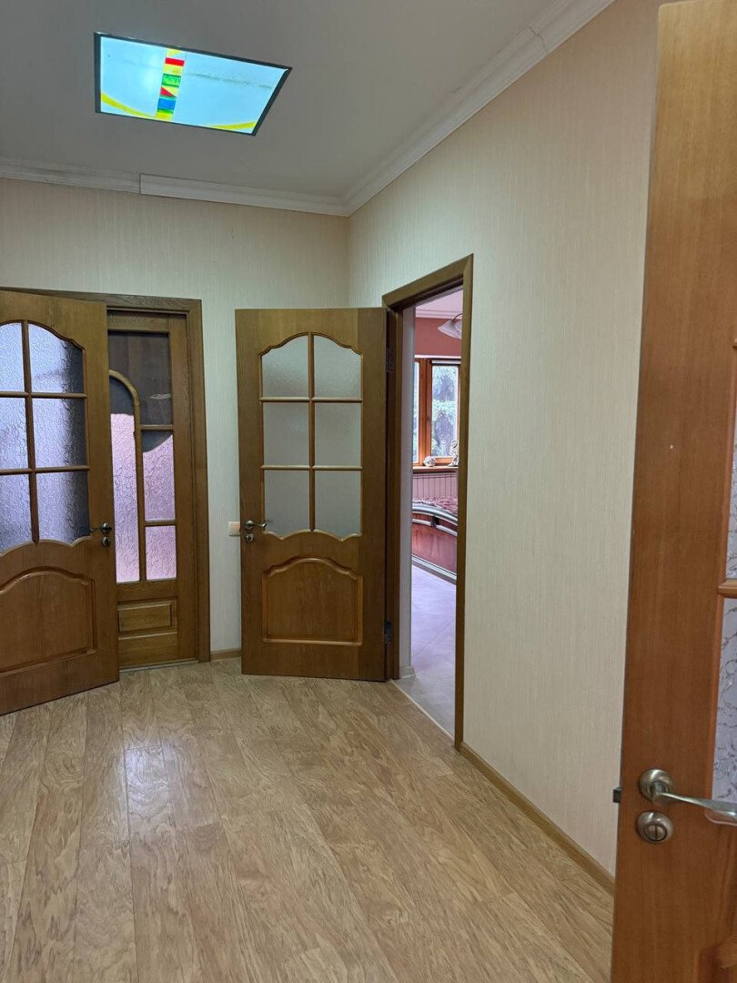 Фото №25: Дом 350&nbsp;м² + 11&nbsp;сот., 2&nbsp;эт. - Мариуполь, Приморский, мкр. Черёмушки, ул. Латышева