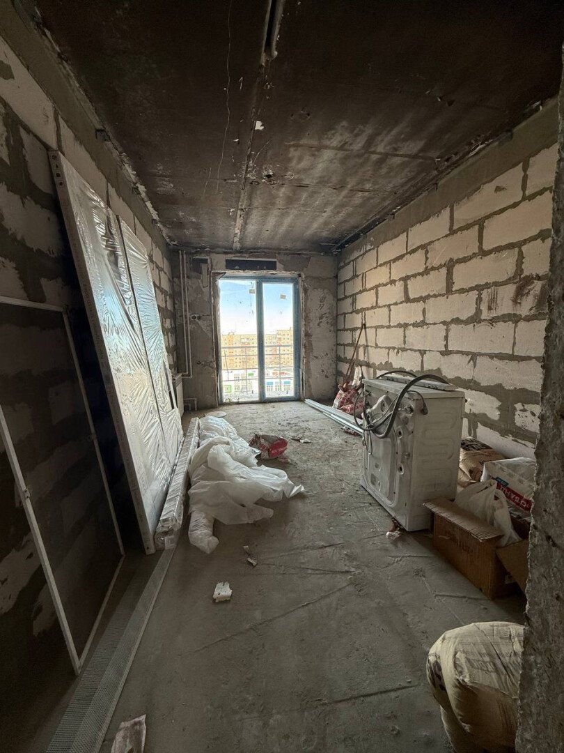 Фото №8: 4-комнатная квартира 79&nbsp;м², 6/9&nbsp;эт. - Мариуполь, Жовтневый, Западный, мкр. 20-й, пр-кт Строителей, 175
