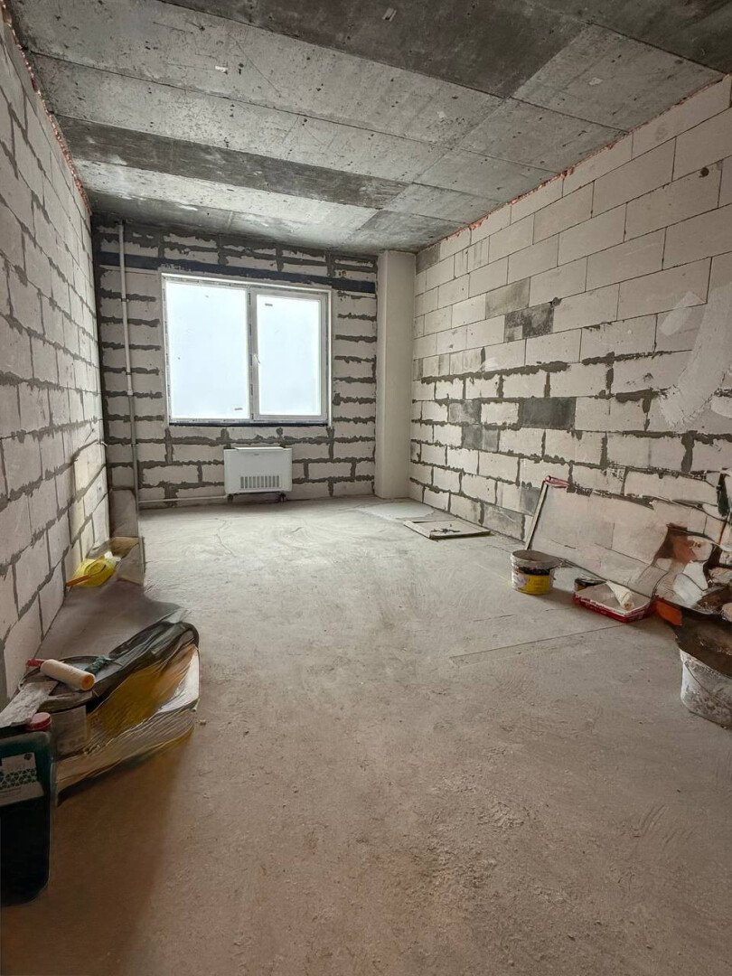 Фото №13: 4-комнатная квартира 193&nbsp;м², 4/10&nbsp;эт. - Мариуполь, р. Жовтневый, пр-кт Строителей, 108А