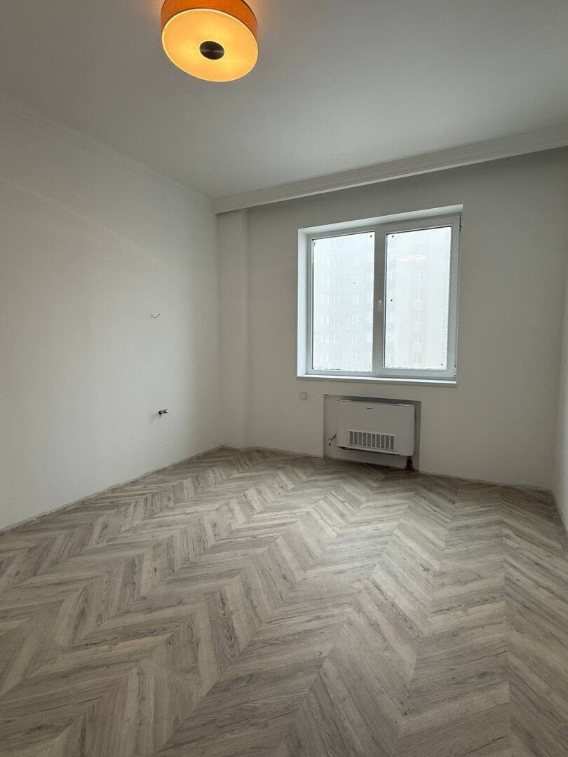 Фото №7: 4-комнатная квартира 193&nbsp;м², 4/10&nbsp;эт. - Мариуполь, р. Жовтневый, пр-кт Строителей, 108А