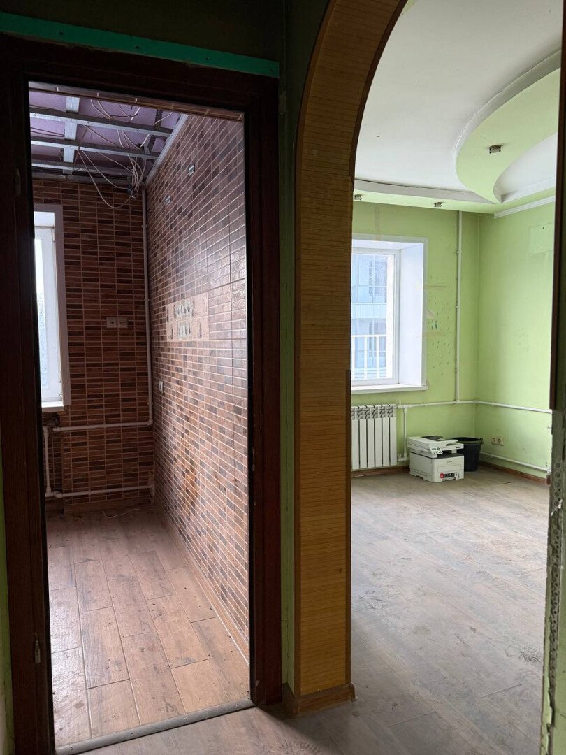 Фото №5: 1-комнатная квартира 29&nbsp;м², 2/5&nbsp;эт. - Мариуполь, р. Жовтневый, пр-кт Нахимова, 103