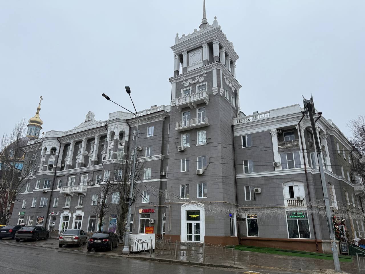 Фото №1: 3-комнатная квартира 69&nbsp;м², 2/4&nbsp;эт. - Мариуполь, р. Жовтневый, ул. Куинджи, 48