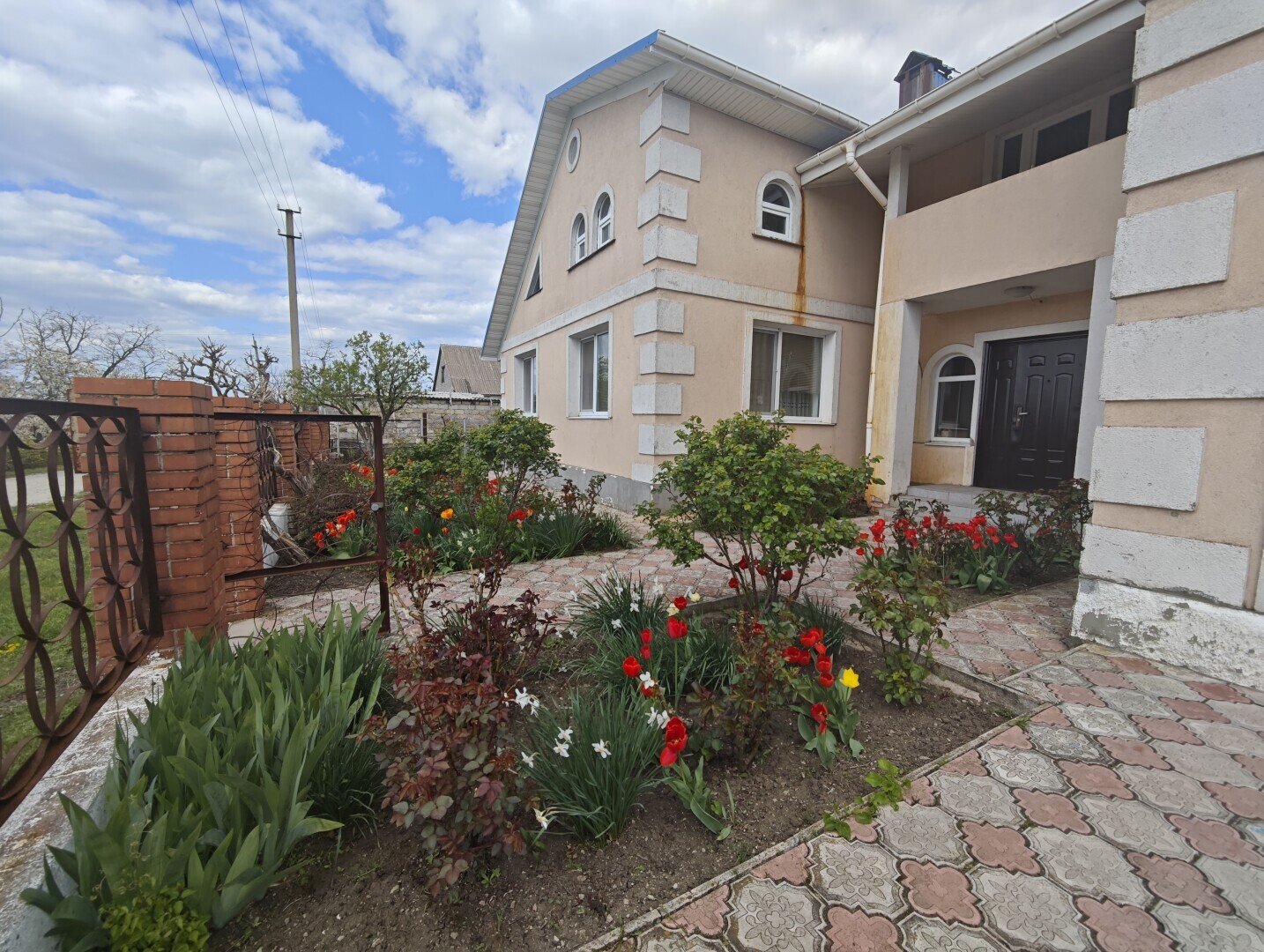Фото №2: Дом 299&nbsp;м² + 15&nbsp;сот., 2&nbsp;эт. - Агробаза, ул. Первомайская