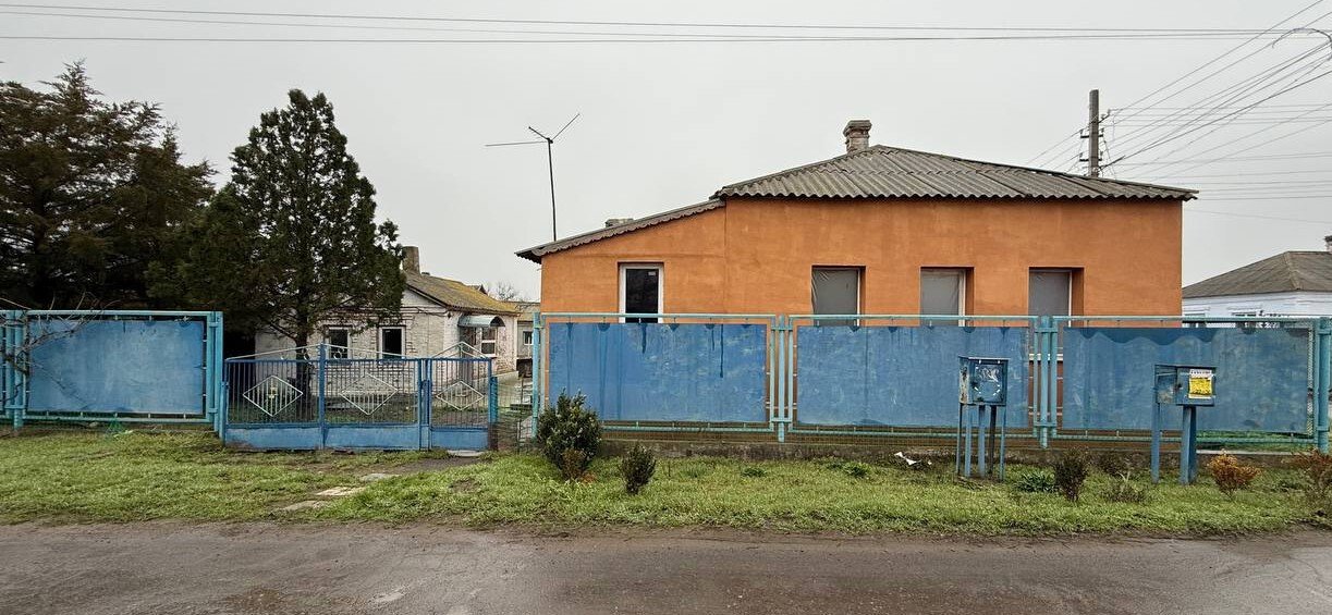 Фото №2: Дом 90&nbsp;м² + 11.8&nbsp;сот., 1&nbsp;эт. - Мариуполь, Совхоз Зирка, р. Ильичёвский, ул. Октябрьская, 60