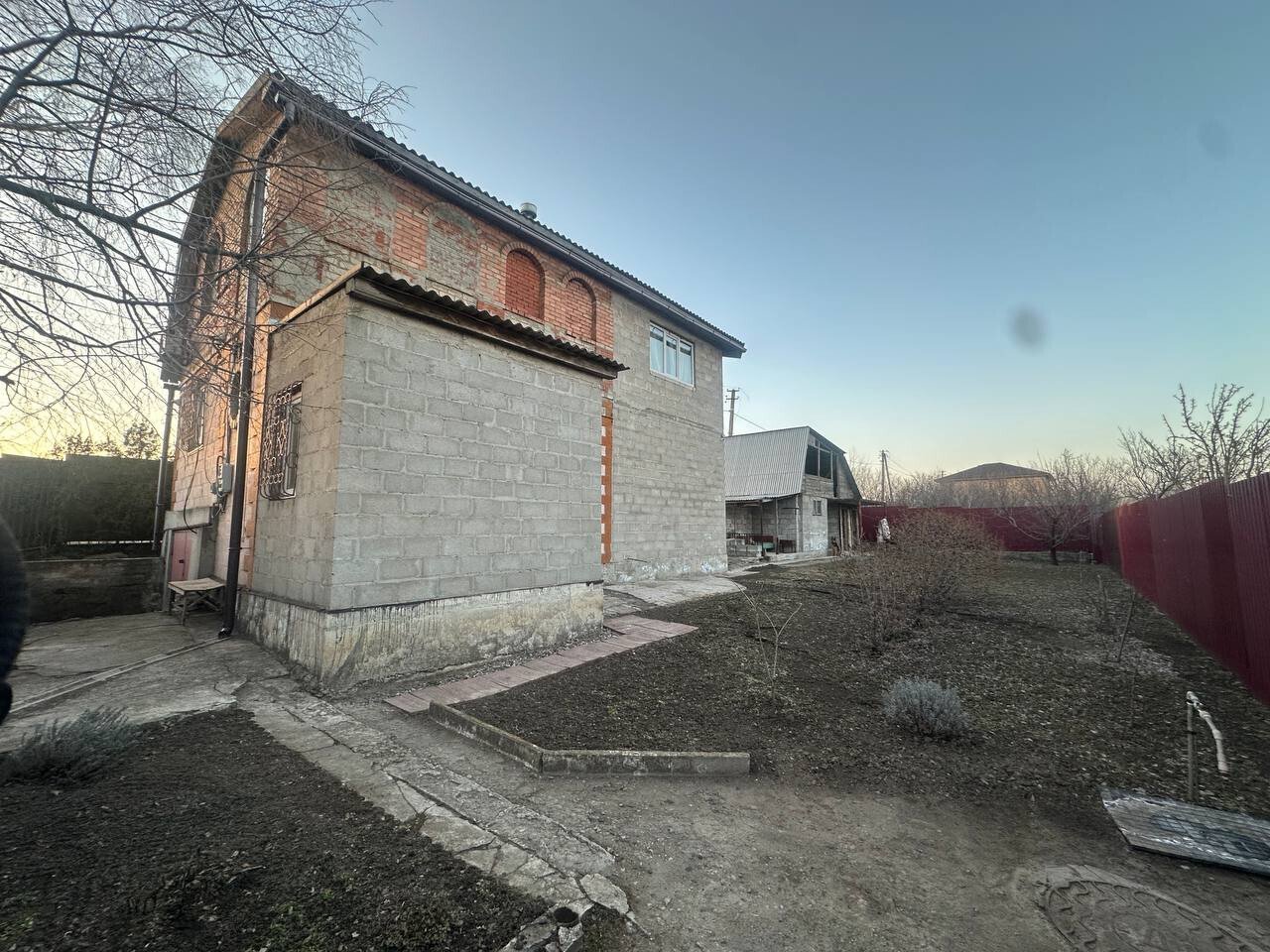 Фото №3: Дом 140&nbsp;м² + 5.49&nbsp;сот., 2&nbsp;эт. - Мариуполь, Жовтневый, мкр. Западный, ул. Солнечная, 5