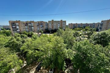 Фото №1: 3-комнатная квартира 60 м², 7/9 эт. - Мариуполь, мкр. Западный, ул. Солнечная, 15