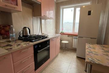 Фото №1: 2-комнатная квартира 45&nbsp;м², 6/9&nbsp;эт. - Мариуполь, мкр. квартал № 278, пр-кт Ленинградский, 43