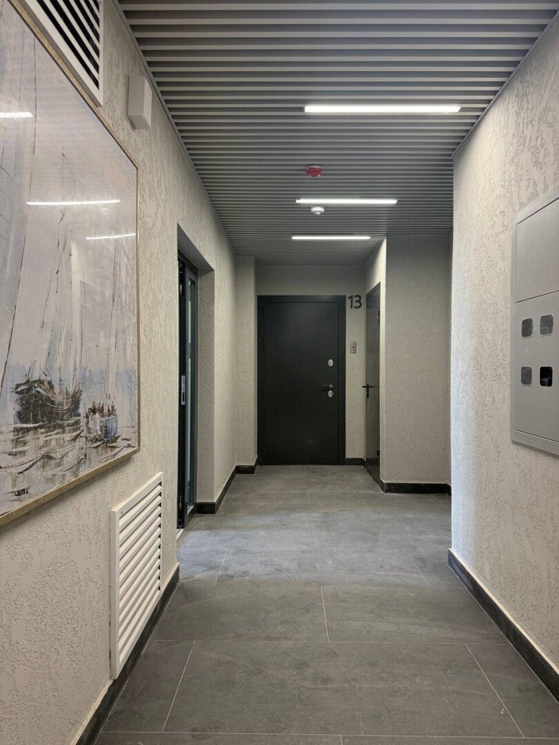 Фото №3: 2-комнатная квартира 54&nbsp;м², 8/8&nbsp;эт. - Мариуполь, р. Жовтневый, пр-кт Нахимова, 101
