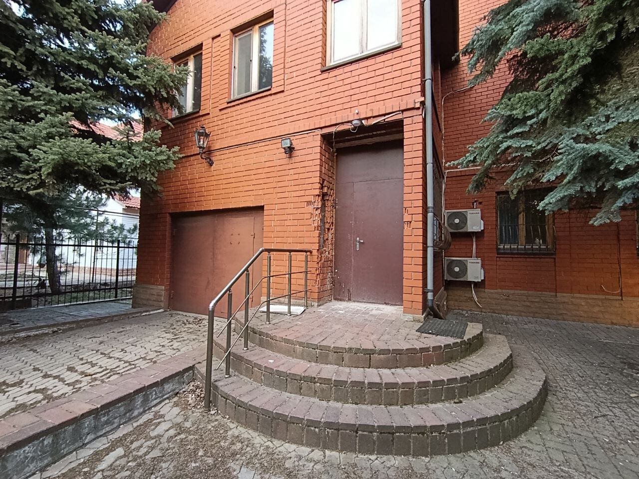Фото №34: Коттедж 356&nbsp;м² + 14.75&nbsp;сот., 3&nbsp;эт. - Мариуполь, Южный, р. Приморский, ул. Родниковая, 20