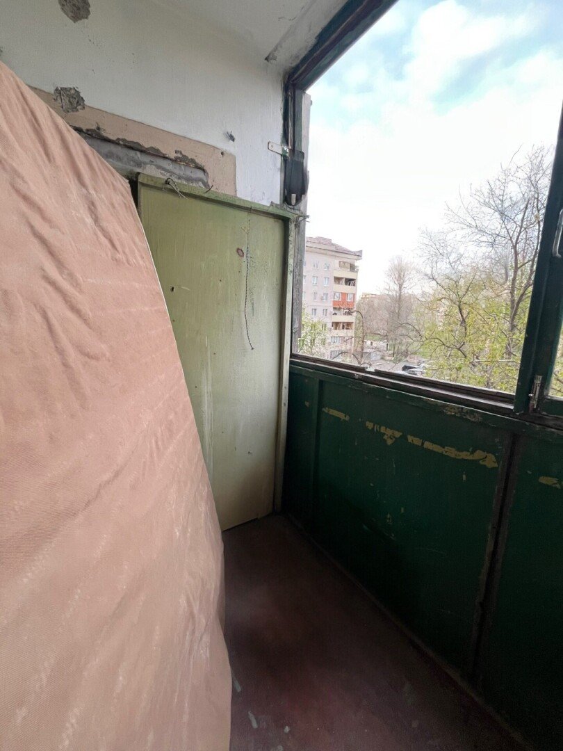 Фото №13: 3-комнатная квартира 63&nbsp;м², 4/9&nbsp;эт. - Мариуполь, Жовтневый, мкр. Западный, ул. 50 лет СССР, 32