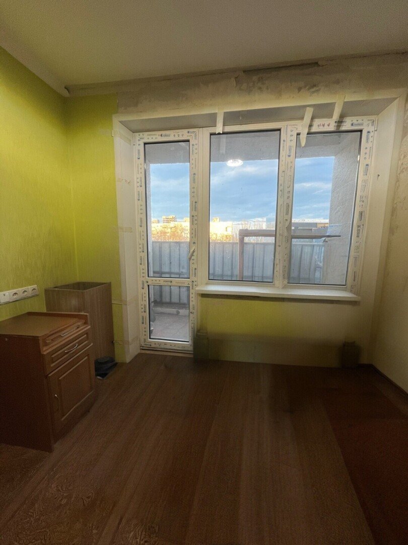 Фото №9: 3-комнатная квартира 57&nbsp;м², 6/9&nbsp;эт. - Мариуполь, Жовтневый, мкр. Западный, ул. 50 лет СССР, 32А