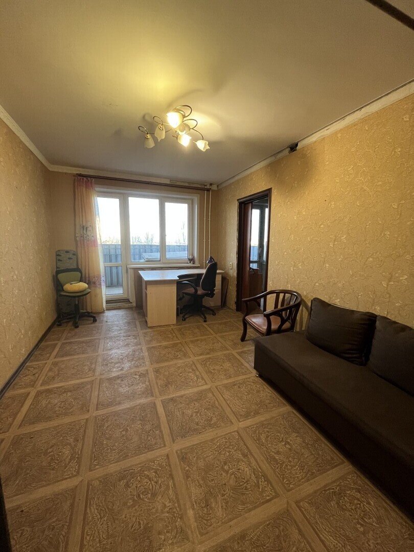 Фото №6: 3-комнатная квартира 57&nbsp;м², 6/9&nbsp;эт. - Мариуполь, Жовтневый, мкр. Западный, ул. 50 лет СССР, 32А