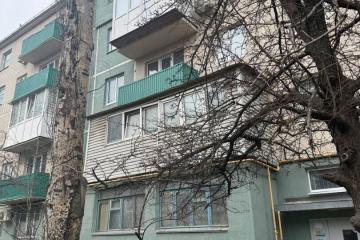 Фото №1: 1-комнатная квартира 31&nbsp;м², 1/5&nbsp;эт. - Мариуполь, р. Приморский, пр-кт Строителей, 35