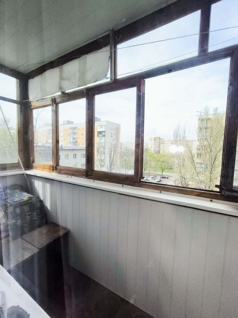 Фото №16: 3-комнатная квартира 58&nbsp;м², 6/9&nbsp;эт. - Мариуполь, Жовтневый, мкр. Западный, пр-кт Строителей, 146