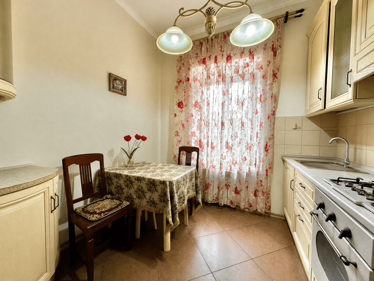 Фото №2: 3-комнатная квартира 81&nbsp;м², 1/1&nbsp;эт. - Мариуполь, р. Жовтневый, ул. Харлампиевская, 28