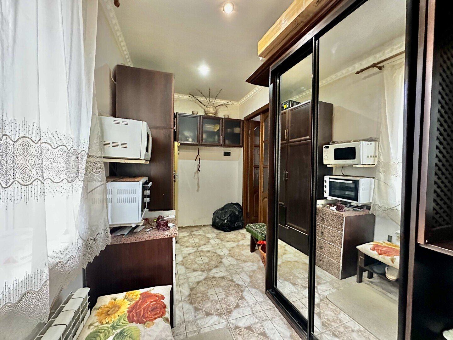 Фото №7: 3-комнатная квартира 81&nbsp;м², 1/1&nbsp;эт. - Мариуполь, р. Жовтневый, ул. Харлампиевская, 28