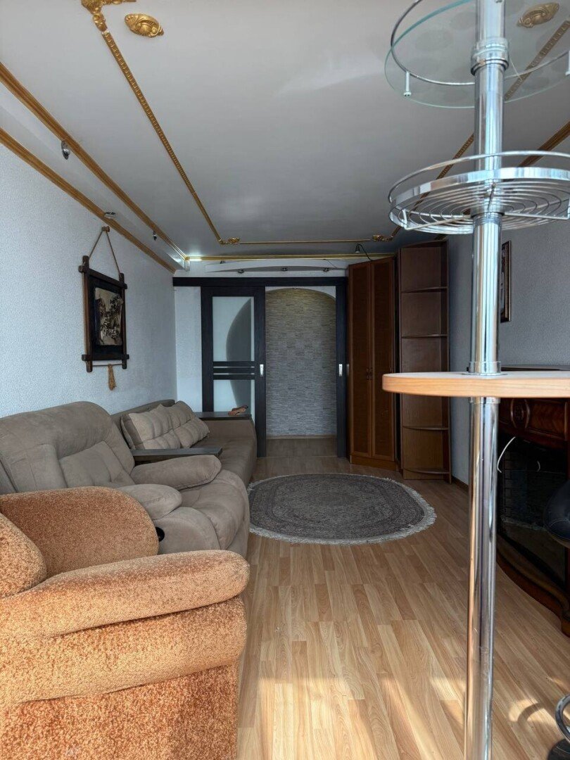 Фото №4: 3-комнатная квартира 70&nbsp;м², 9/9&nbsp;эт. - Мариуполь, Жовтневый, Западный, мкр. 22-й, ул. 9-й Авиадивизии, 14