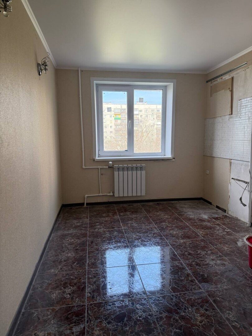 Фото №4: 4-комнатная квартира 110&nbsp;м², 4/9&nbsp;эт. - Мариуполь, Жовтневый, Западный, мкр. 22-й, б-р Шевченко, 311