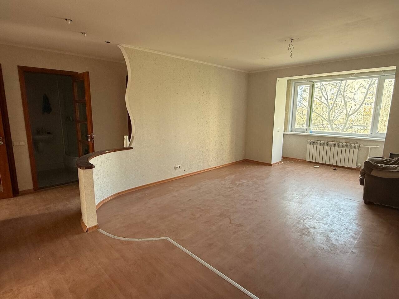 Фото №3: 4-комнатная квартира 110&nbsp;м², 4/9&nbsp;эт. - Мариуполь, Жовтневый, Западный, мкр. 22-й, б-р Шевченко, 311