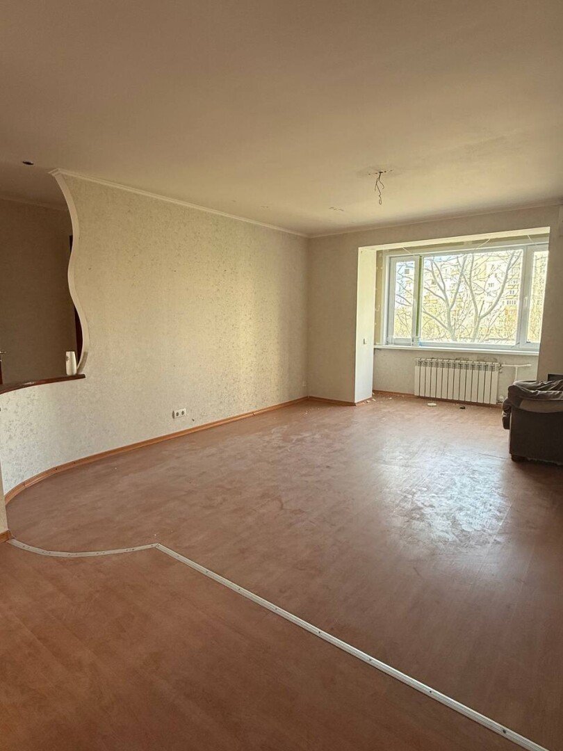 Фото №2: 4-комнатная квартира 110&nbsp;м², 4/9&nbsp;эт. - Мариуполь, Жовтневый, Западный, мкр. 22-й, б-р Шевченко, 311
