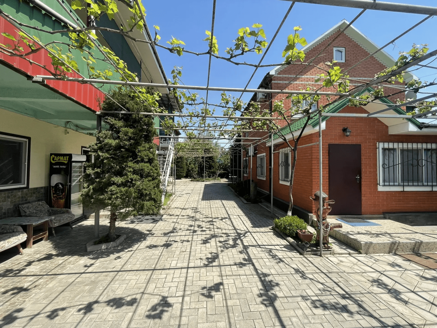 Фото №1: Дом 72&nbsp;м² + 14.09&nbsp;сот., 2&nbsp;эт. - Урзуф, ул. Шапошникова, 19