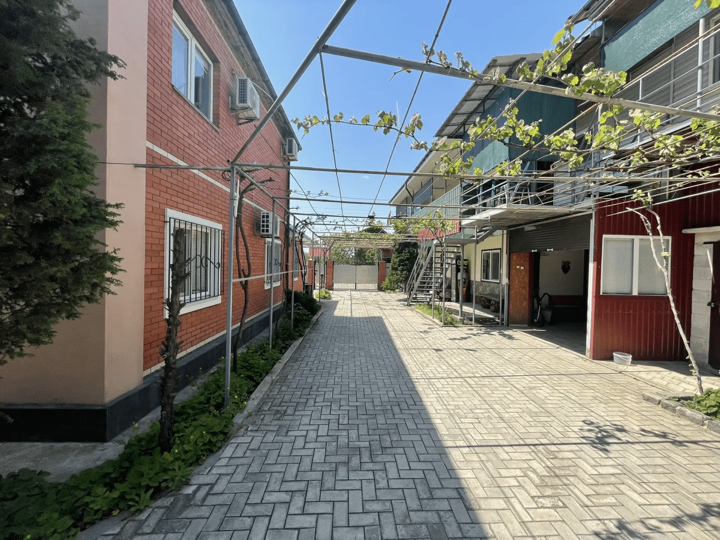 Фото №27: Дом 72&nbsp;м² + 14.09&nbsp;сот., 2&nbsp;эт. - Урзуф, ул. Шапошникова, 19