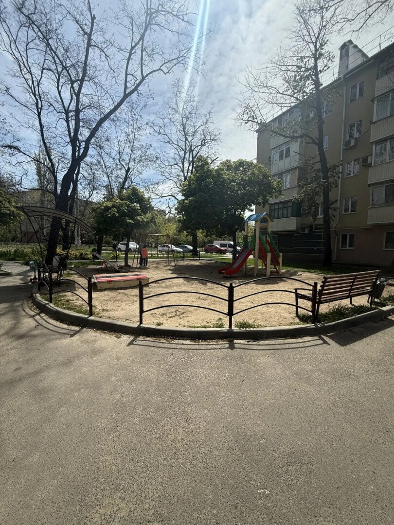 Фото №11: 1-комнатная квартира 30&nbsp;м², 5/5&nbsp;эт. - Мариуполь, р. Приморский, пр-кт Строителей, 48