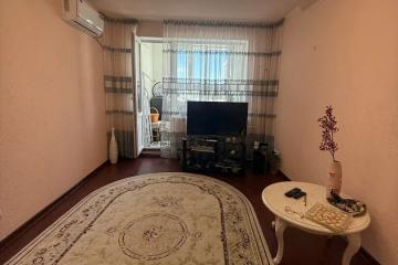 Фото №1: 2-комнатная квартира 43&nbsp;м², 5/9&nbsp;эт. - Мариуполь, р. Жовтневый, пр-кт Ленина, 91А