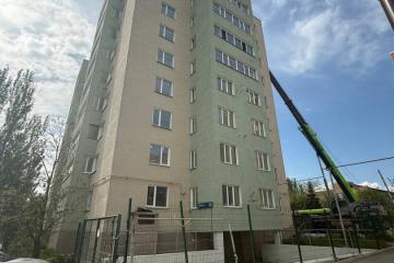Фото №1: 4-комнатная квартира 95&nbsp;м², 9/9&nbsp;эт. - Мариуполь, р. Приморский, ул. Лавицкого, 21