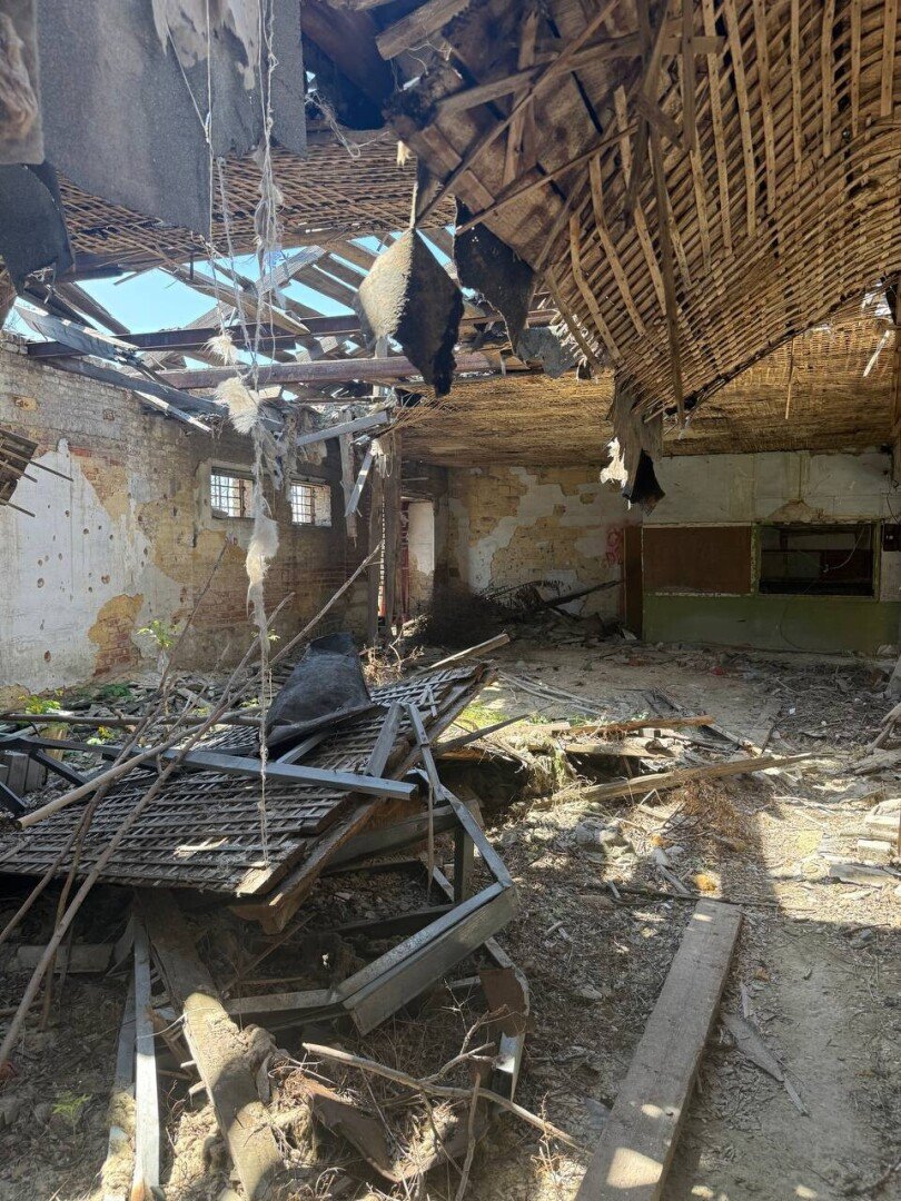 Фото №5: Коммерция 229&nbsp;м², 1/1&nbsp;эт. - Мариуполь, р. Жовтневый, ул. площадь Мичмана Павлова, 1