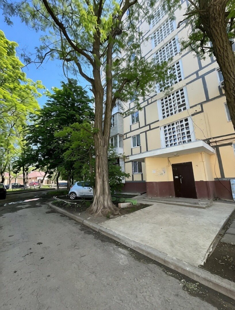 Фото №11: 2-комнатная квартира 50&nbsp;м², 9/9&nbsp;эт. - Мариуполь, Левобережный, мкр. Азовский, пр-кт Победы, 96