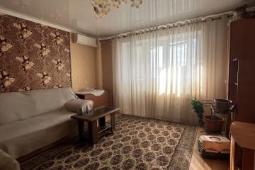 Фото №1: 4-комнатная квартира 72&nbsp;м², 8/9&nbsp;эт. - Мариуполь, мкр. 22-й, ул. 60 лет СССР, 3