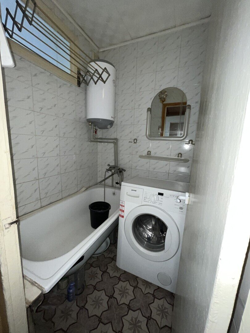Фото №9: 2-комнатная квартира 44&nbsp;м², 4/5&nbsp;эт. - Мариуполь, р. Жовтневый, пр-кт Строителей, 100