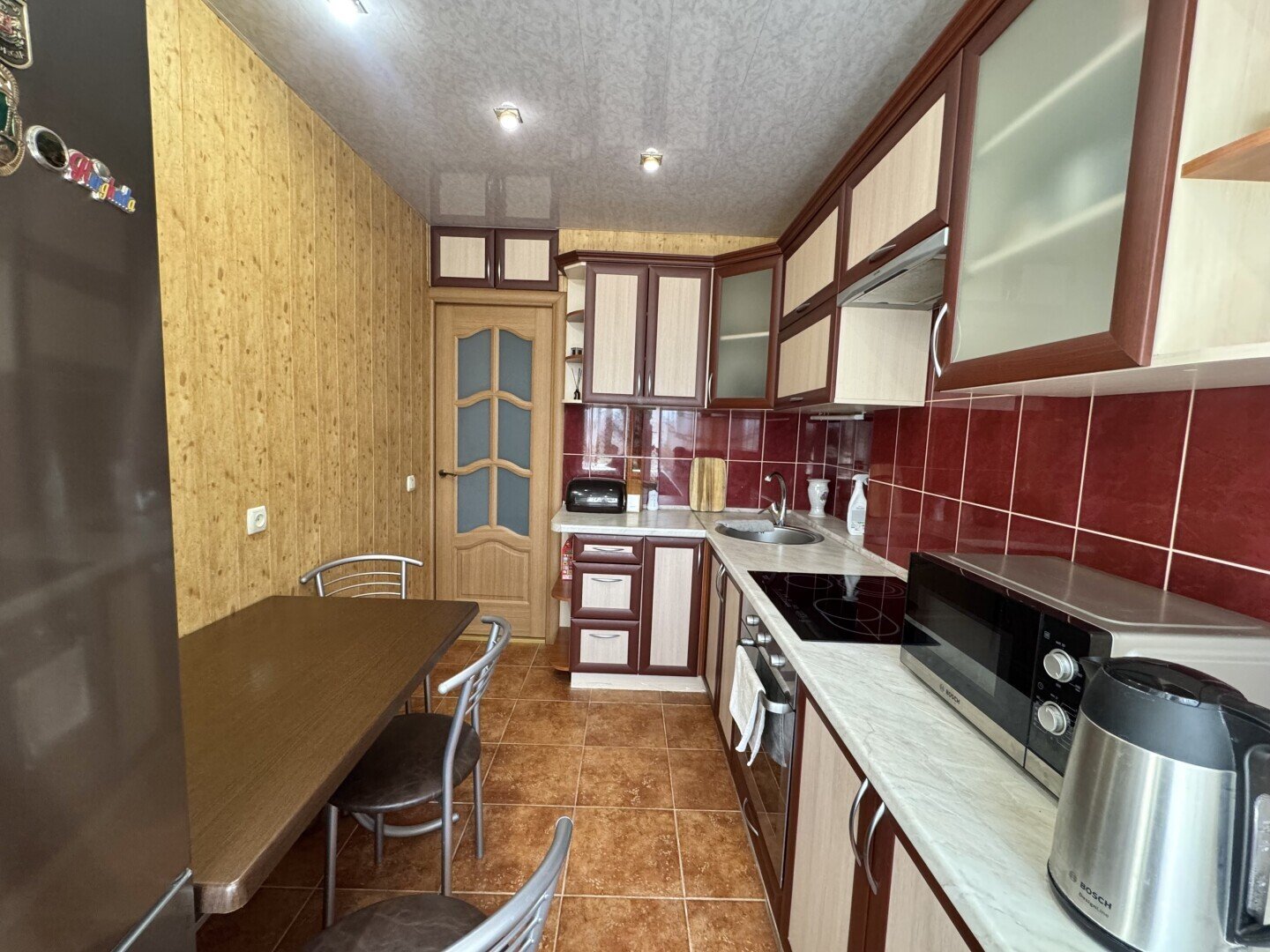 Фото №2: 3-комнатная квартира 61&nbsp;м², 9/9&nbsp;эт. - Мариуполь, Жовтневый, мкр. Западный, б-р Шевченко, 240