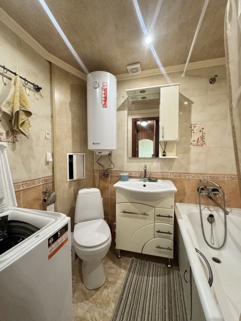 Фото №7: 3-комнатная квартира 61&nbsp;м², 9/9&nbsp;эт. - Мариуполь, Жовтневый, мкр. Западный, б-р Шевченко, 240