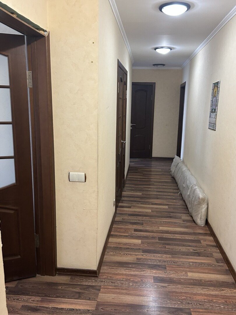 Фото №13: 5+-комнатная квартира 119&nbsp;м², 3/10&nbsp;эт. - Мариуполь, р. Жовтневый, ул. Куприна, 7