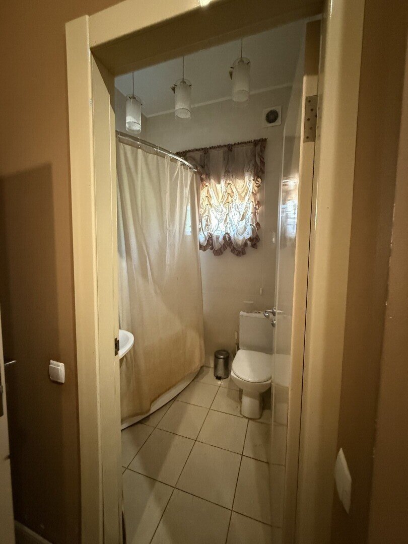 Фото №20: Дом 670&nbsp;м² + 10&nbsp;сот., 2&nbsp;эт. - Мариуполь, р. Жовтневый, ул. Административная площадь