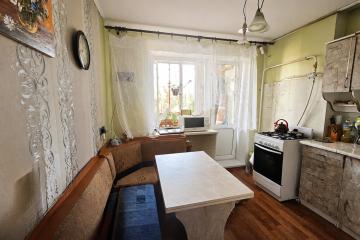Фото №1: 1-комнатная квартира 30&nbsp;м², 5/5&nbsp;эт. - Мариуполь, р. Ильичёвский, ул. Сеченова, 81