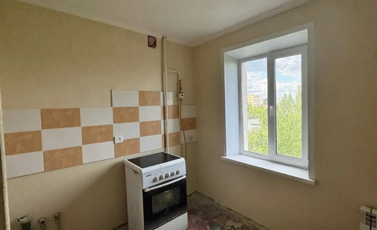 Фото №4: 3-комнатная квартира 60&nbsp;м², 7/9&nbsp;эт. - Мариуполь, Жовтневый, мкр. Западный, ул. 50 лет СССР, 32