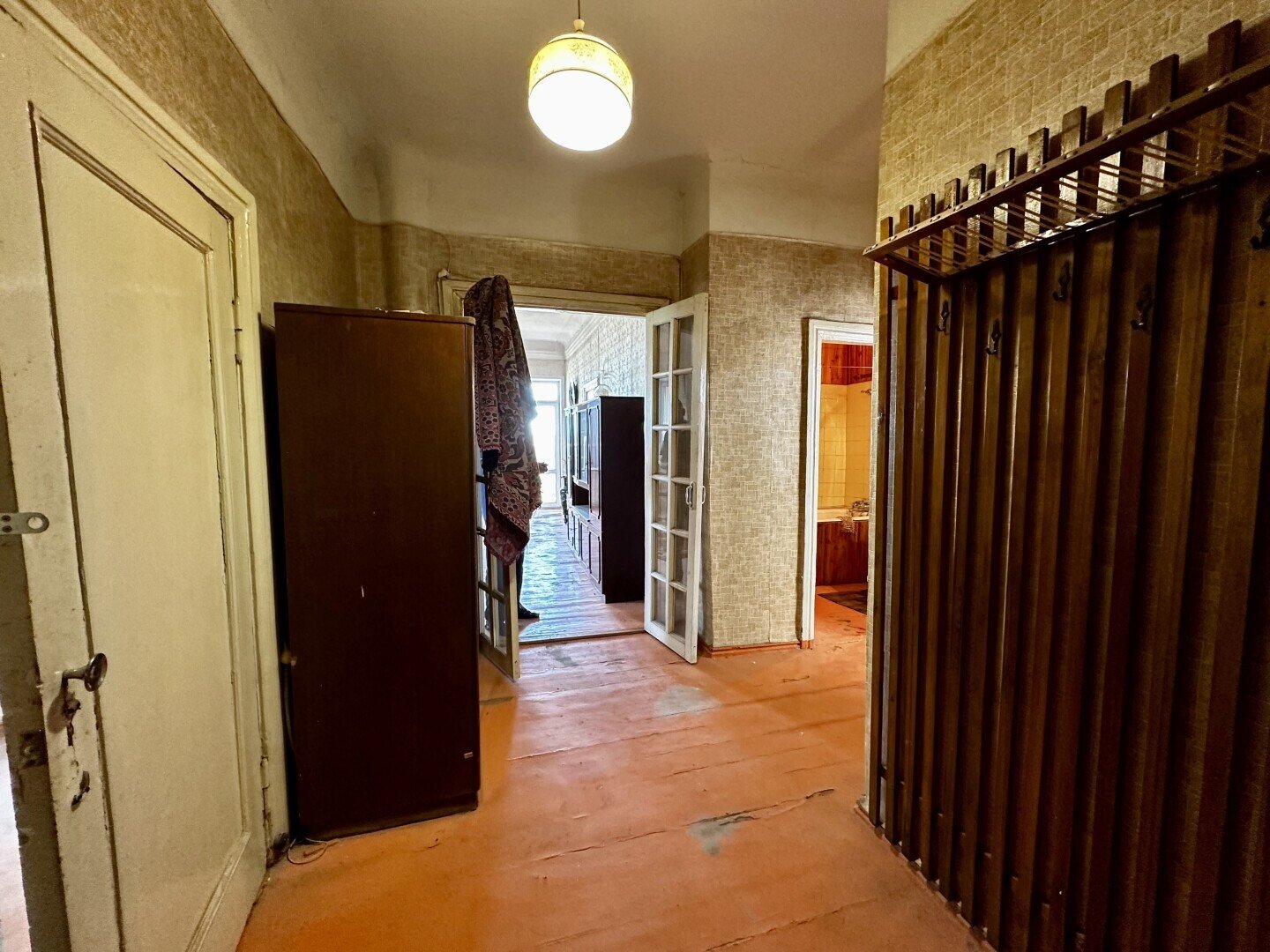 Фото №8: 3-комнатная квартира 90&nbsp;м², 4/4&nbsp;эт. - Мариуполь, р. Ильичёвский, ул. Семашко, 15