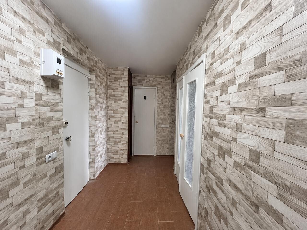 Фото №4: 2-комнатная квартира 50&nbsp;м², 4/9&nbsp;эт. - Мариуполь, р. Ильичёвский, ул. Мамина-Сибиряка, 47